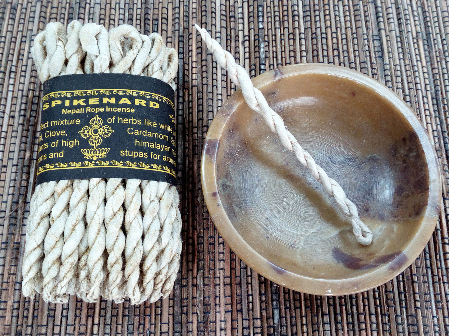 Pure Herbs Rope Incense - Sandalwood & Spice