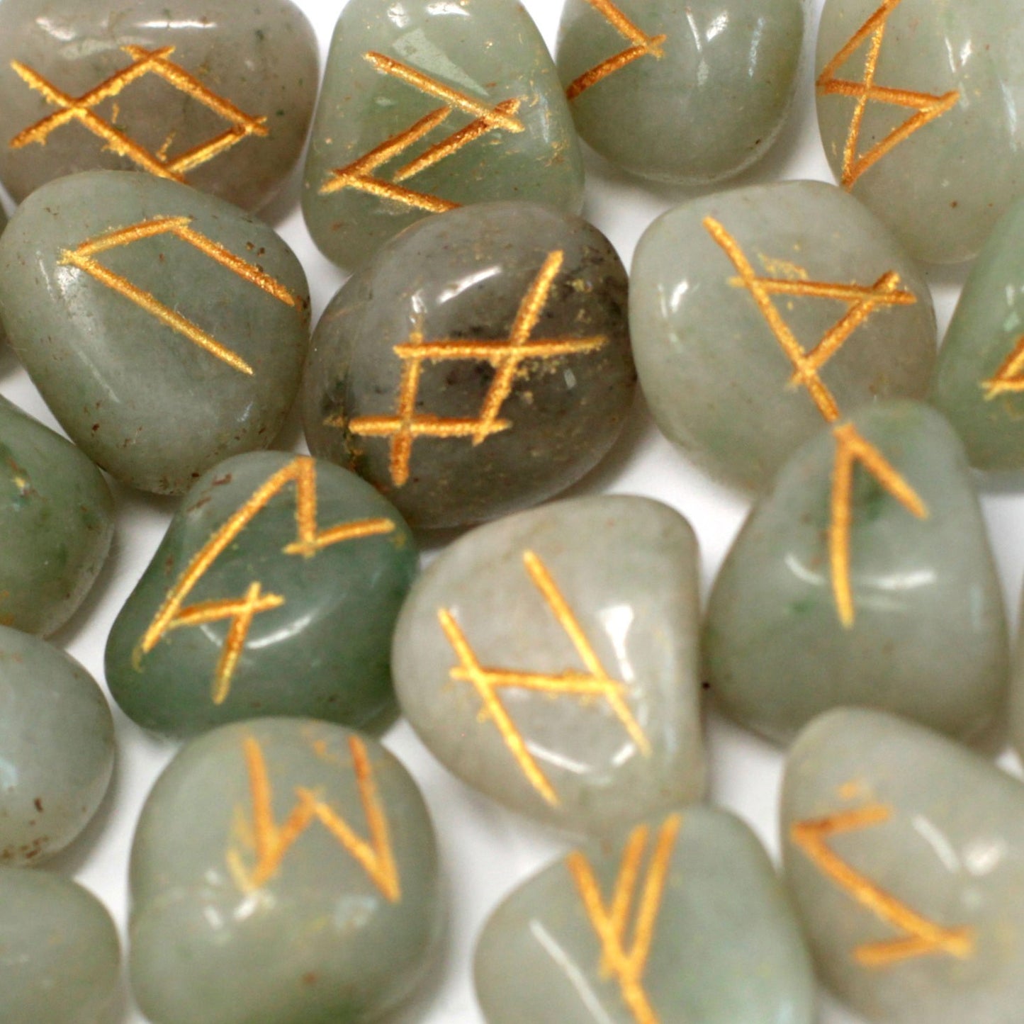 Runes Stone Set ve váčku - Zelený avanturín